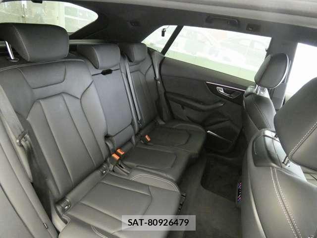 Audi Q8 2024-02 8206418-25