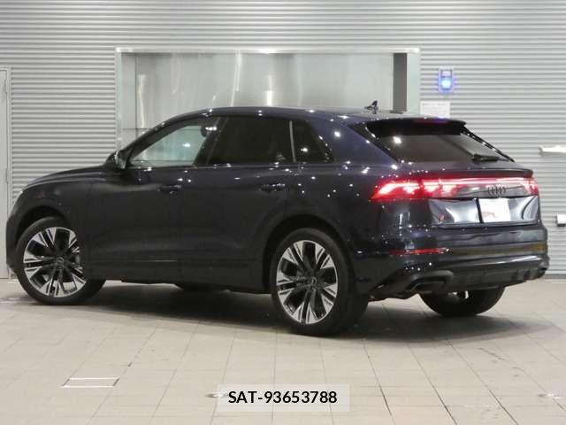 Audi Q8 2025-12 8206417-5