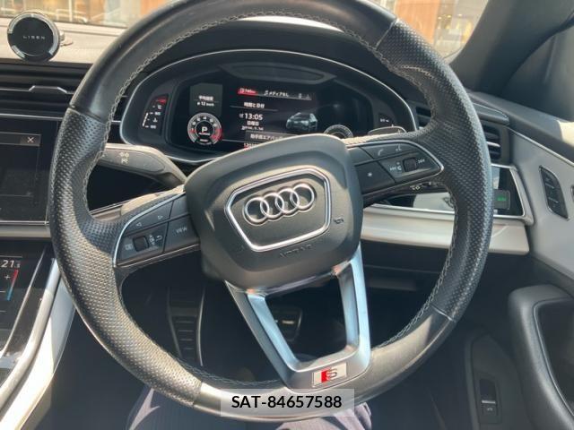 Audi Q8 2021-03 8457068-14