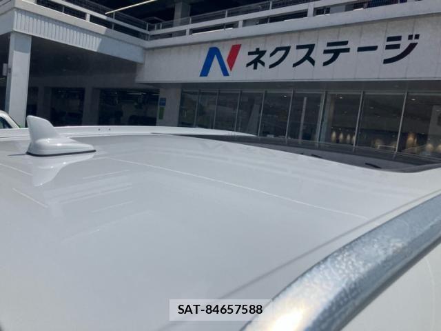 Audi Q8 2021-03 8457068-8