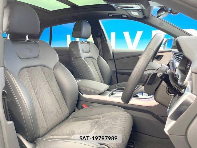 Audi Q8 2022-09 8625876-9