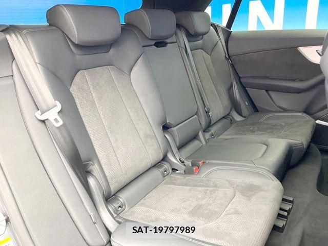 Audi Q8 2022-09 8625876-10