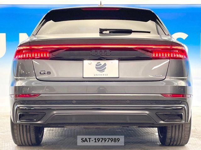 Audi Q8 2022-09 8625876-17