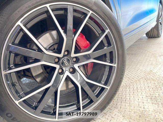 Audi Q8 2022-09 8625876-8