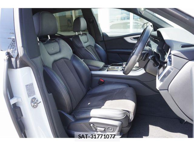 Audi Q8 2019-99 8665834-16