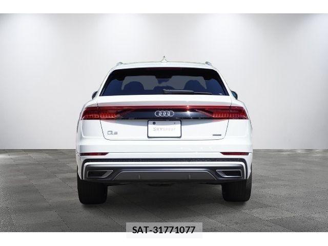 Audi Q8 2019-99 8665834-2