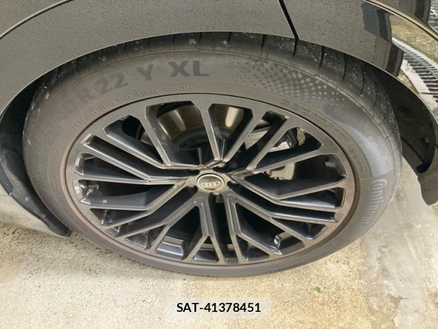 Audi Q8 2025-05 8795315-7