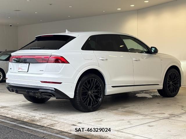 Audi Q8 2026-06 8883322-2