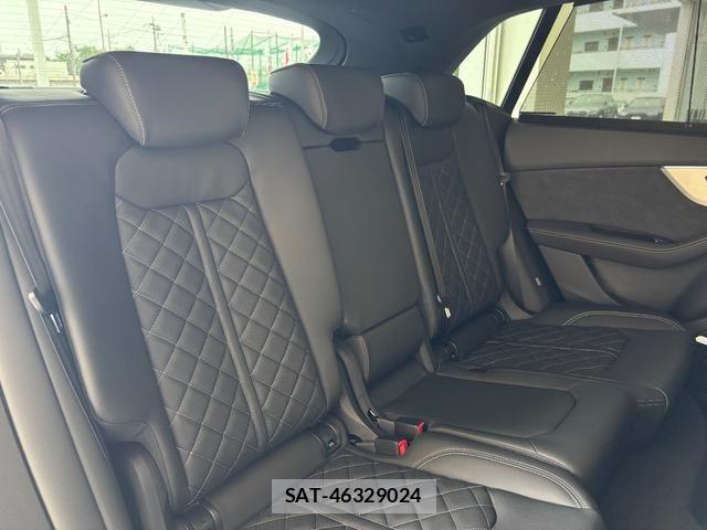 Audi Q8 2026-06 8883322-4