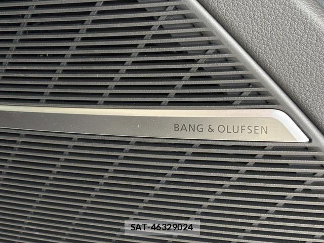 Audi Q8 2026-06 8883322-8
