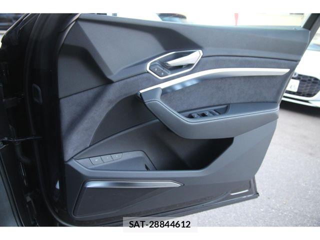 Audi E-TRON 2025-01 6902322-16