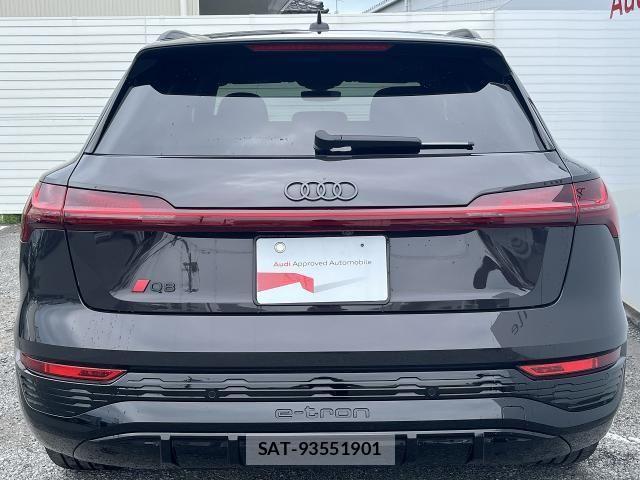 Audi E-TRON 2023-10 8129068-17