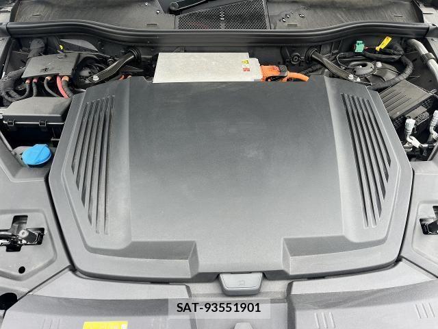 Audi E-TRON 2023-10 8129068-21