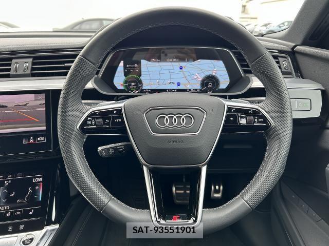 Audi E-TRON 2023-10 8129068-29