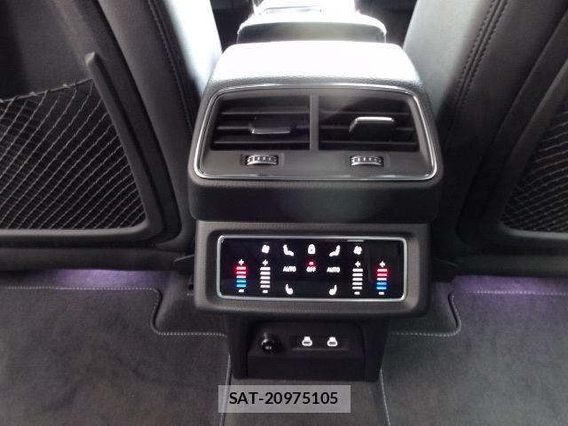 Audi E-TRON 2025-10 4930157-17