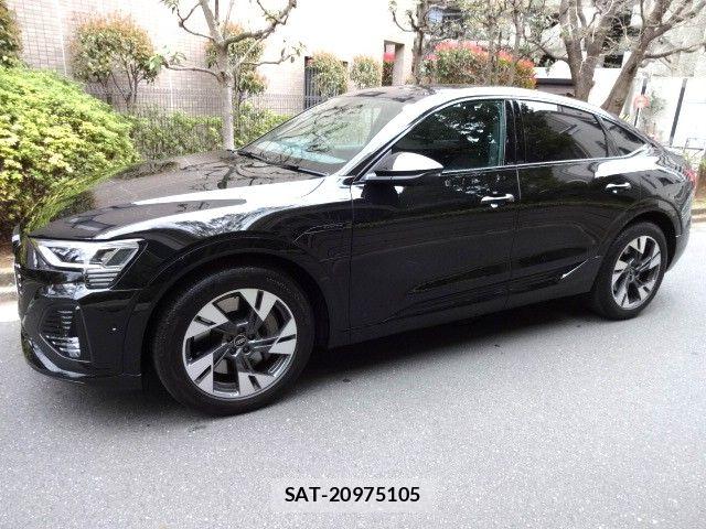 Audi E-TRON 2025-10 4930157-5