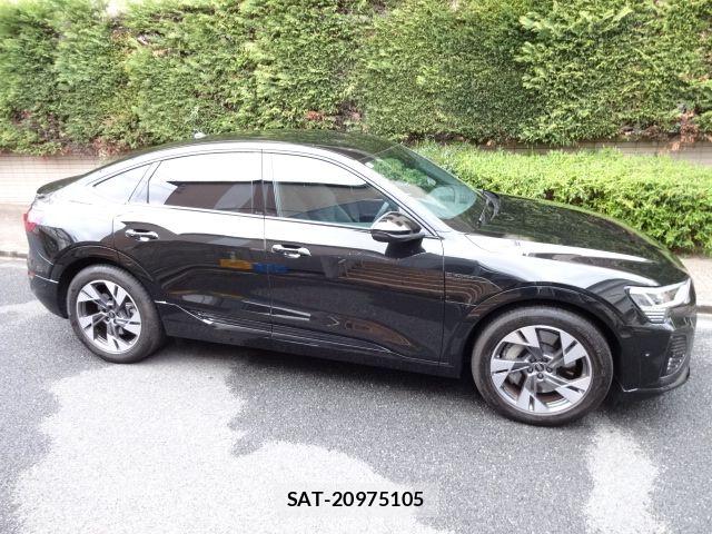 Audi E-TRON 2025-10 4930157-7