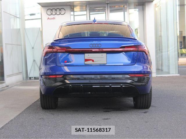 Audi E-TRON 2023-09 6902325-4