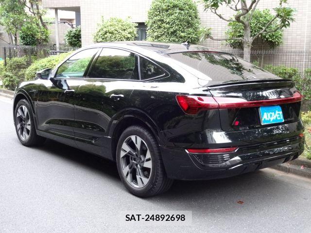 Audi E-TRON 2024-08 8334952-2
