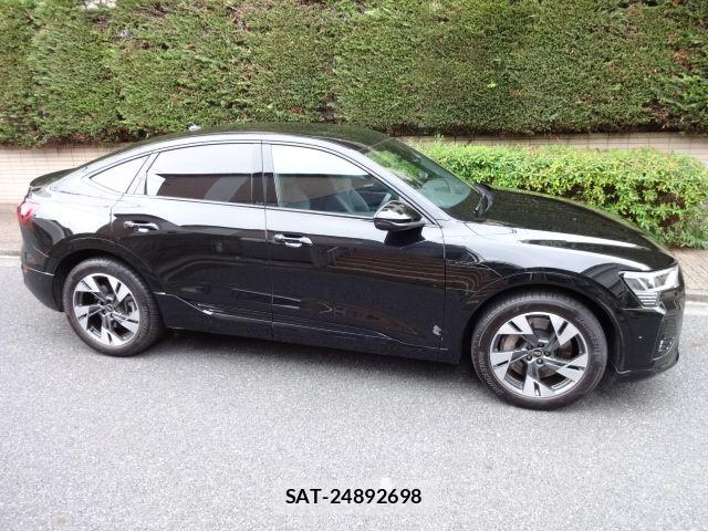 Audi E-TRON 2024-08 8334952-7