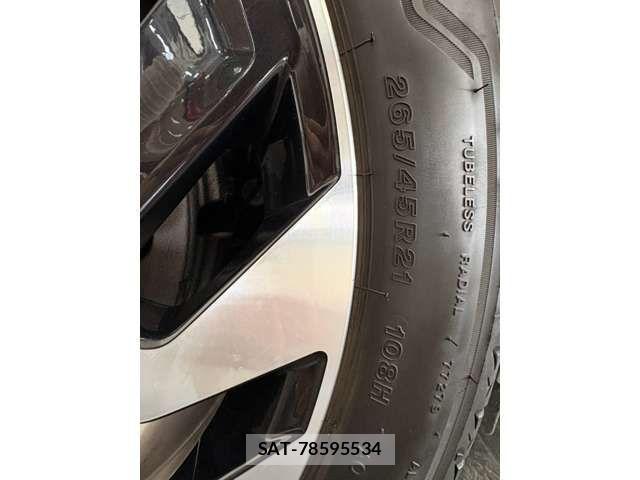 Audi E-TRON 2023-09 8561215-17
