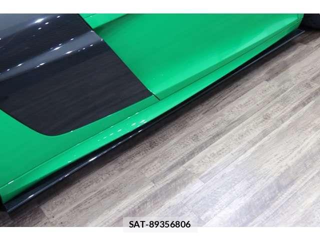 Audi R8 2014-12 811062-13