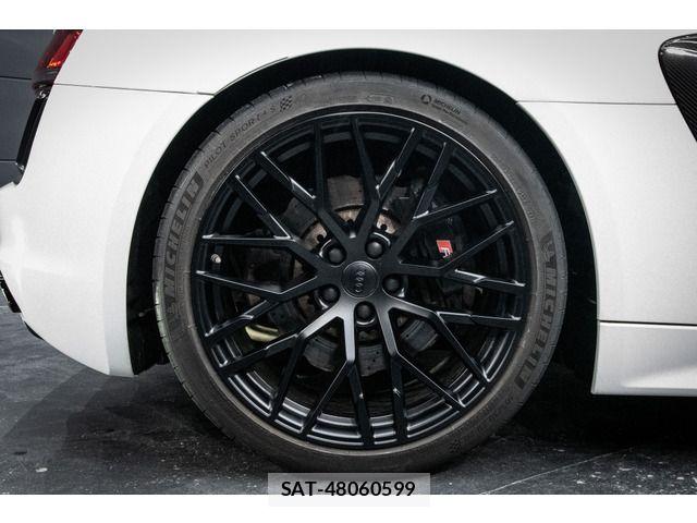Audi R8 2017-10 6242252-15