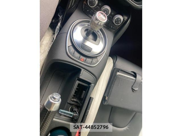 Audi R8 2009-02 7215052-14