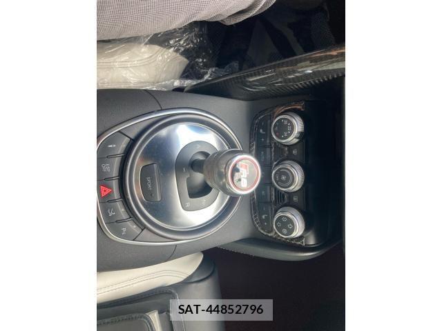 Audi R8 2009-02 7215052-15