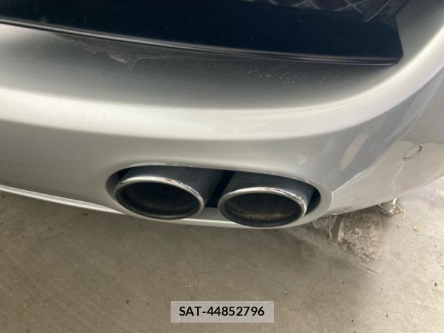 Audi R8 2009-02 7215052-5