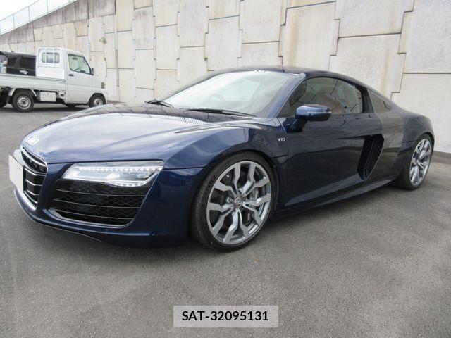 Audi R8 2013-04 8072924-9