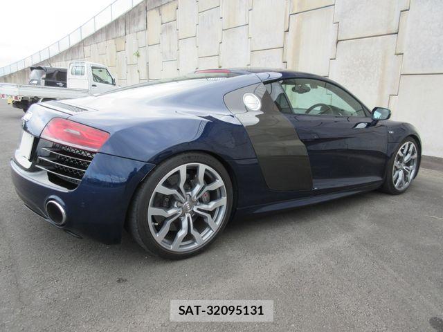 Audi R8 2013-04 8072924-15