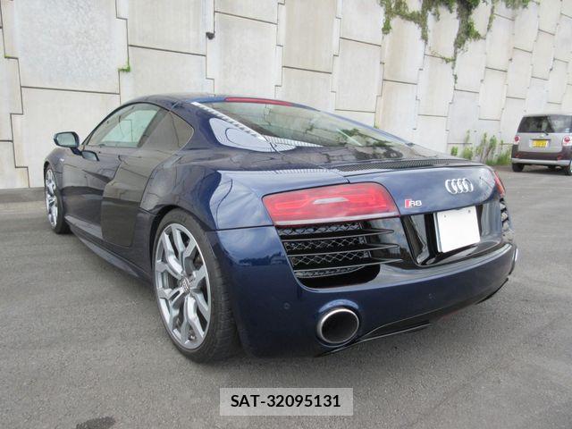 Audi R8 2013-04 8072924-16