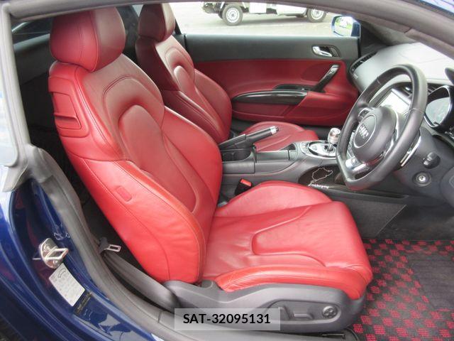 Audi R8 2013-04 8072924-22
