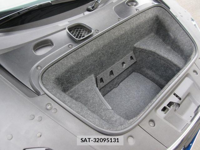 Audi R8 2013-04 8072924-25