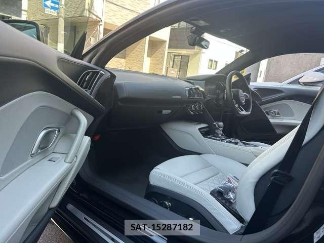 Audi R8 2021-01 8072923-14