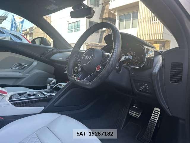 Audi R8 2021-01 8072923-19
