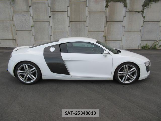 Audi R8 2010-09 8353938-10