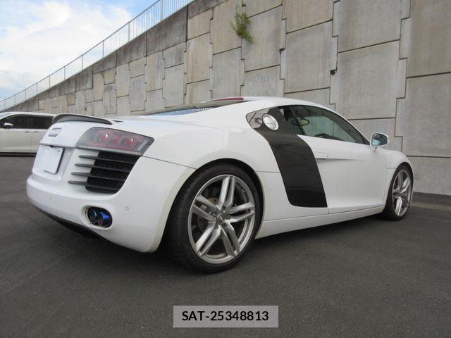Audi R8 2010-09 8353938-14