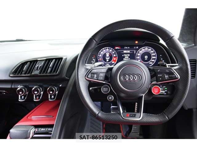 Audi R8 2019-12 8561216-9