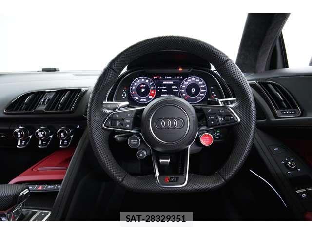 Audi R8 2021-04 8561213-9