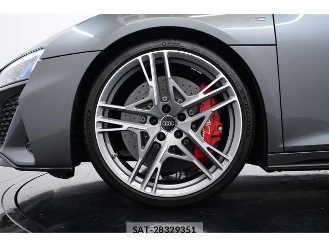 Audi R8 2021-04 8561213-5