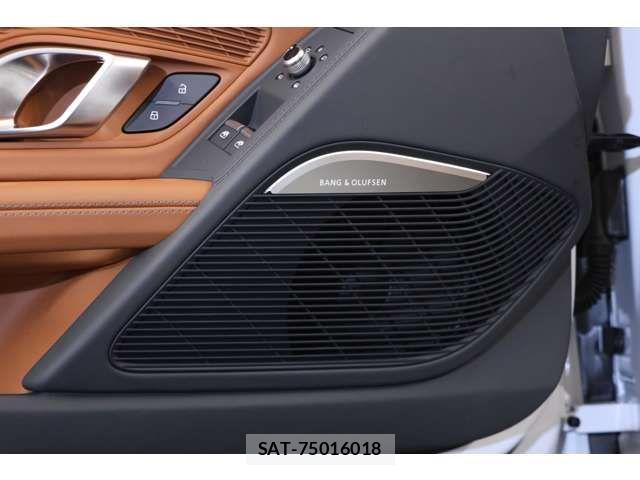 Audi R8 2022-01 2076799-8