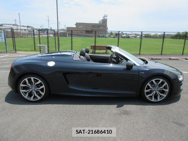 Audi R8 2011-07 7391406-18