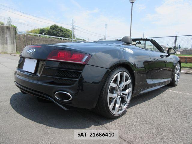 Audi R8 2011-07 7391406-20