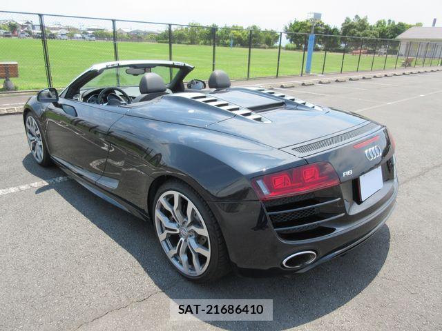 Audi R8 2011-07 7391406-21
