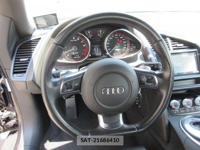 Audi R8 2011-07 7391406-28
