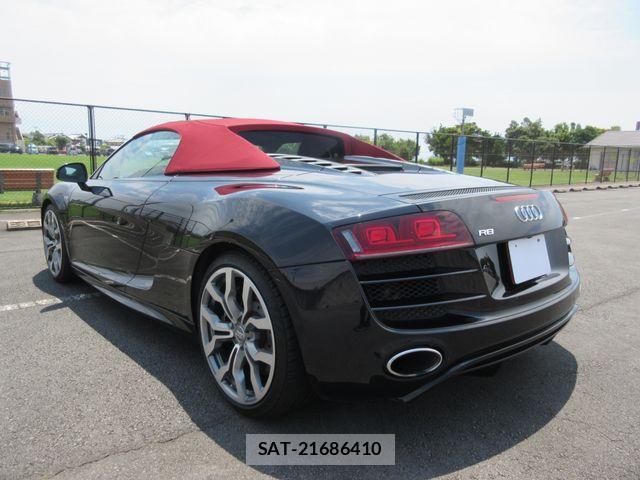 Audi R8 2011-07 7391406-2