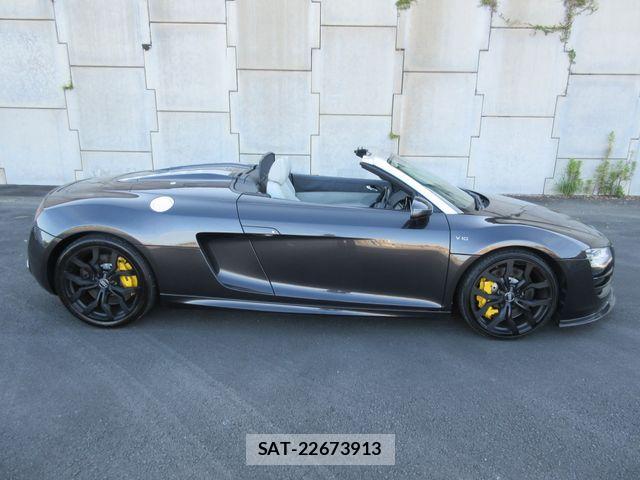 Audi R8 2010-09 8313173-17