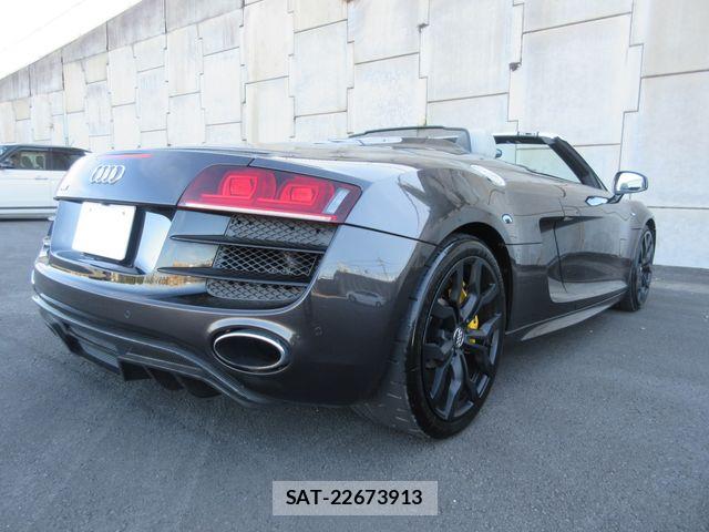 Audi R8 2010-09 8313173-21